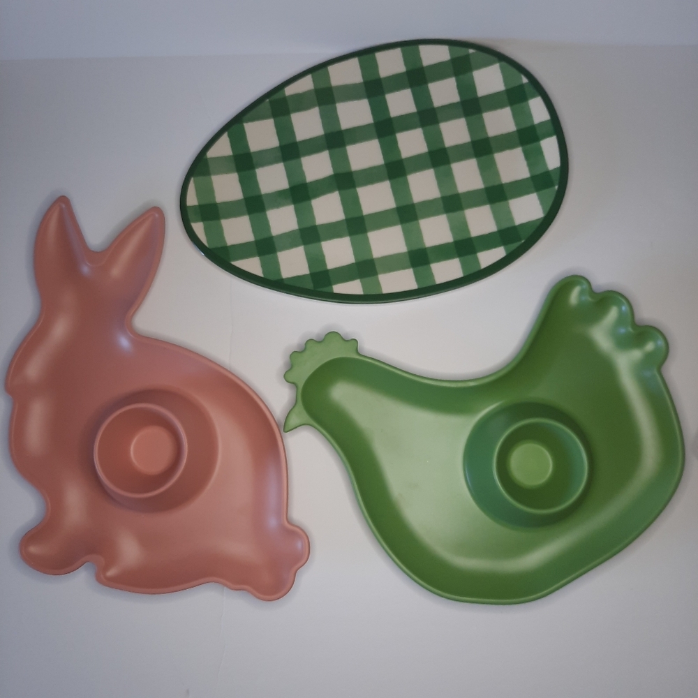 farm Serving Plates medium, green and pink